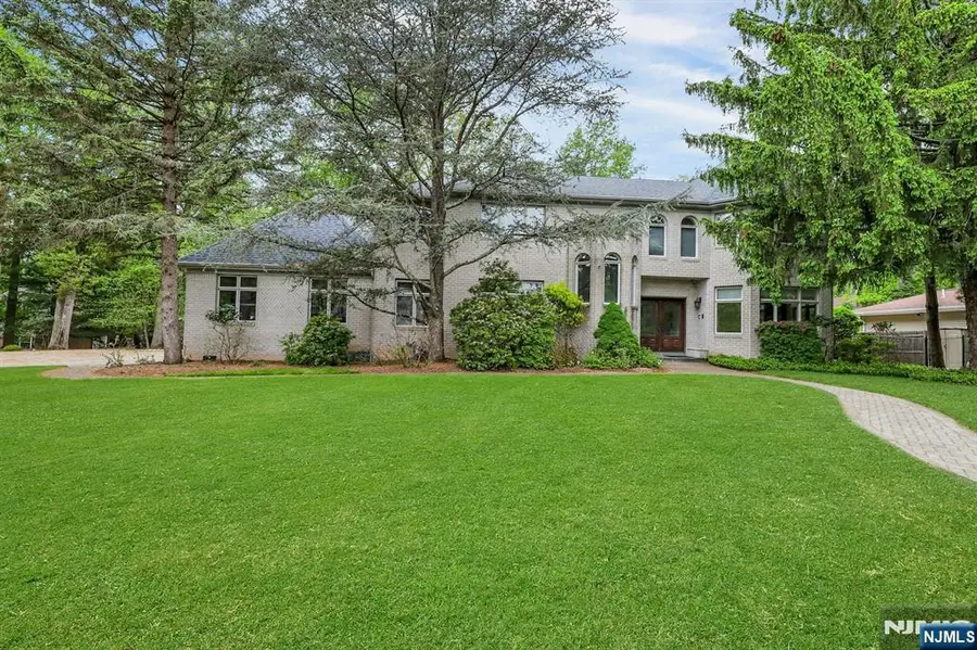 10 Parker Place, Old Tappan, NJ 07675 - #2