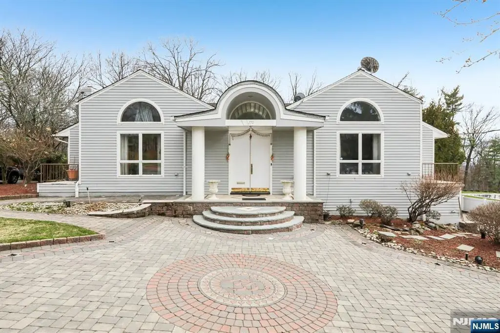 270 E Clinton Avenue, Tenafly, NJ 07670 - #1