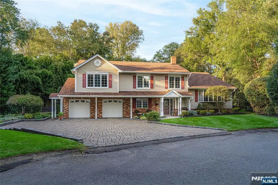 65 Arcadia Court, Harrington Park, NJ 07640 - #3