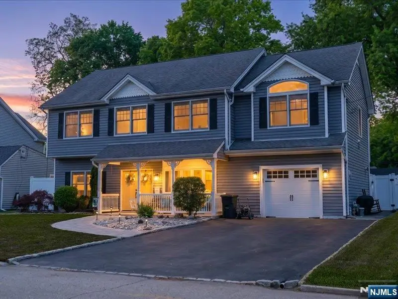 71 Bergen Drive, Singac, NJ 07424 - #1