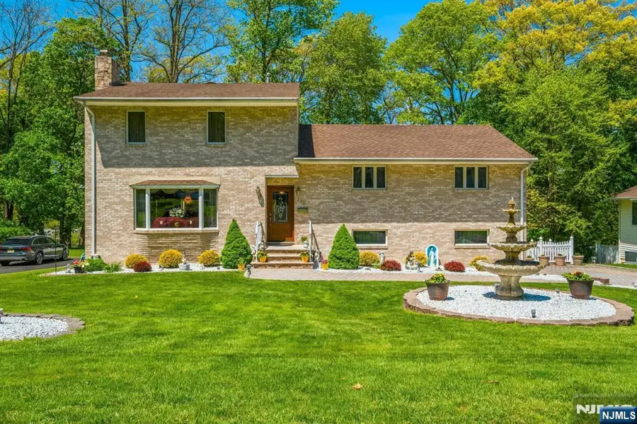 262 Timber Drive, Berkeley Heights, NJ 07922 - #2