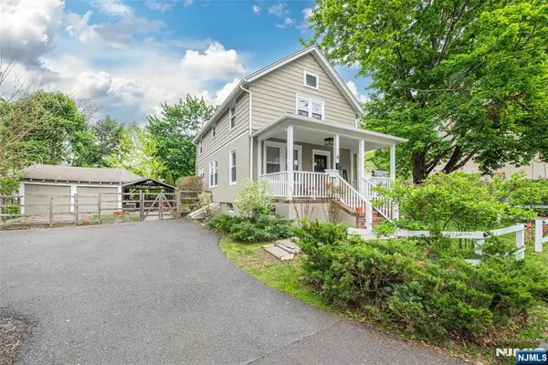 6 Maple Street, Bernardsville, NJ 07924