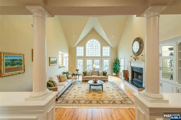 5 Julia Court, Boonton Township, NJ 07005