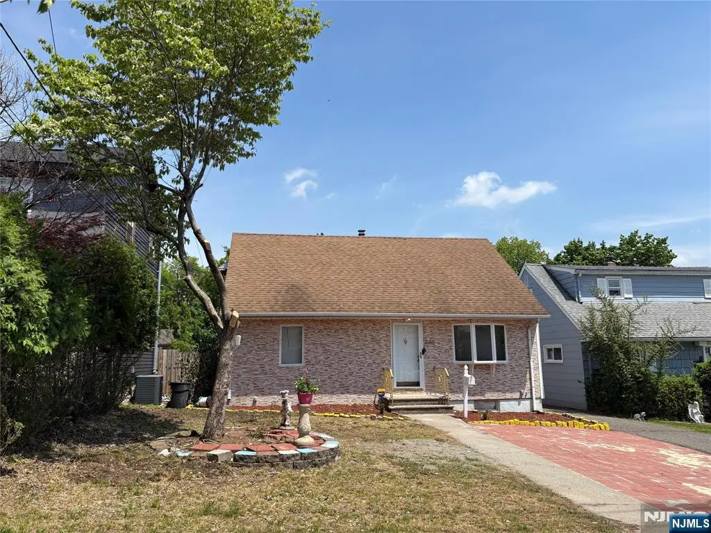 440 Preakness Avenue, Paterson, NJ 07502 - #1