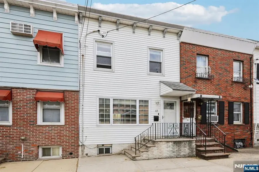 63 Garrison Street, Newark, NJ 07105 - #3