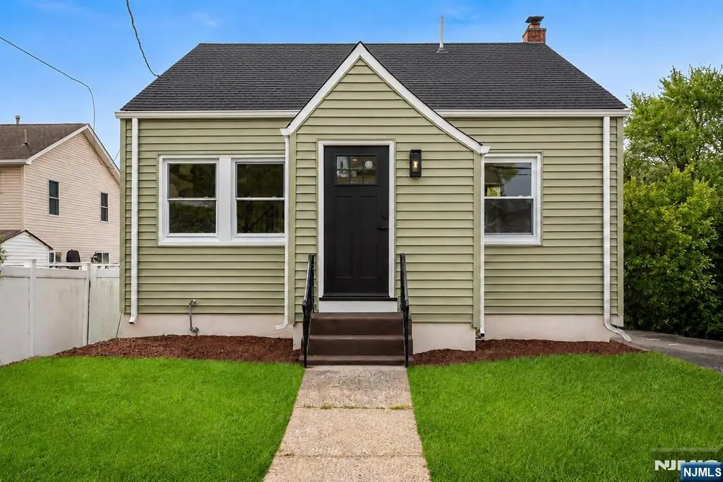 11 Dunkerly Street, Totowa, NJ 07512 - #1