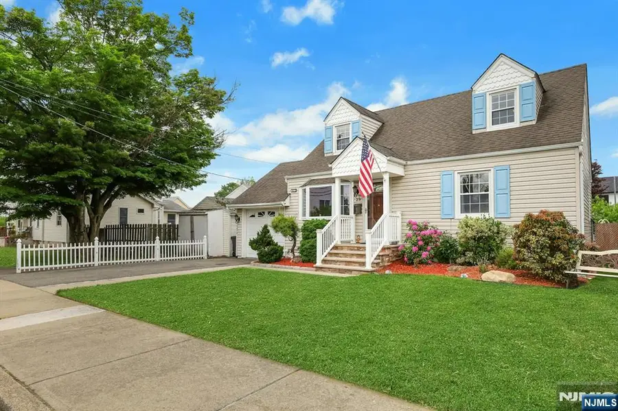 23 William Street, Saddle Brook, NJ 07663 - #3