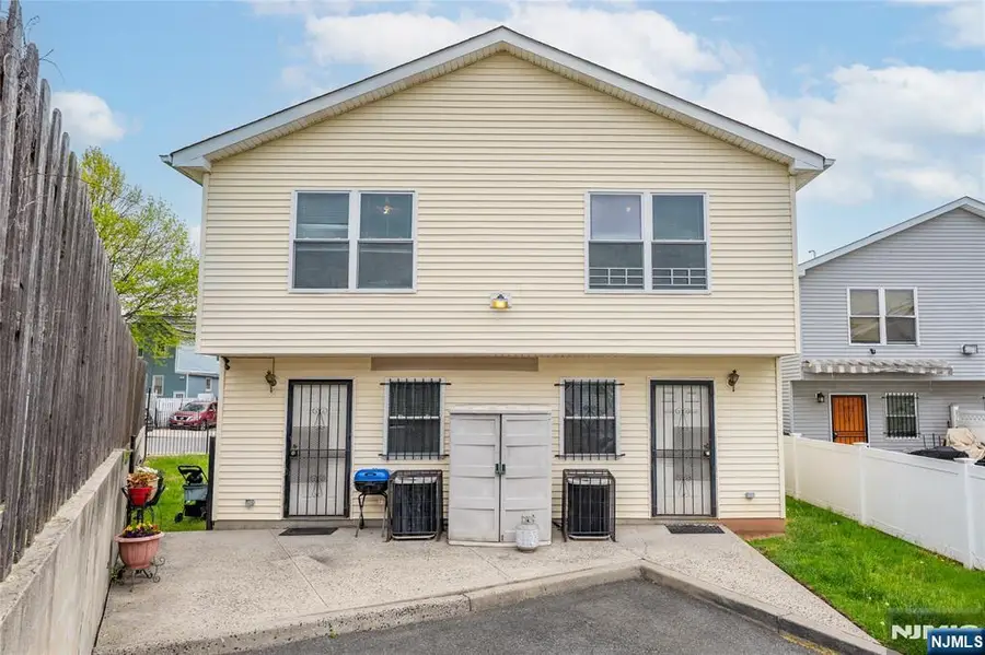 447-451 9th Street, Newark, NJ 07103 - #3