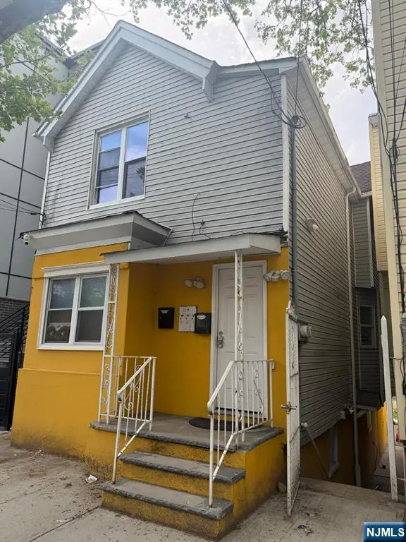 78 Garside Street, Newark, NJ 07104 - #3