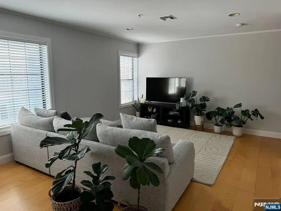 125 70th Street 4D, Guttenberg, NJ 07093 - #3