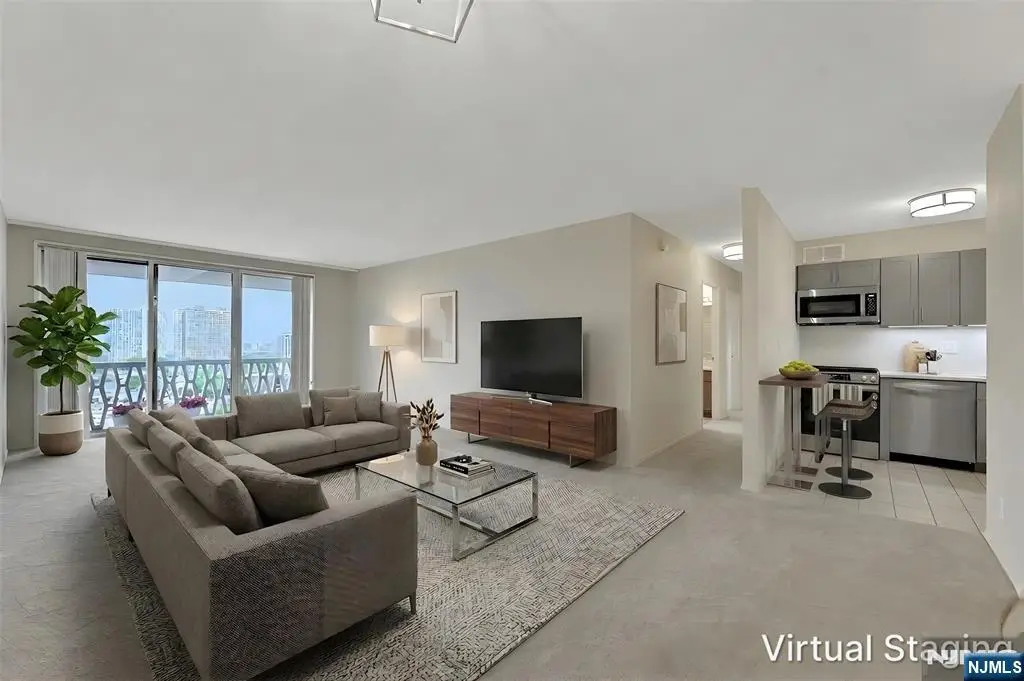 2000 Linwood 14 0, Fort Lee, NJ 07024 - #1