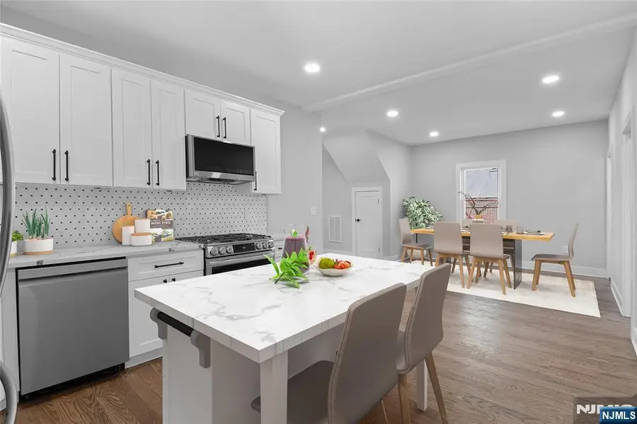 16 Old Short Hills Road, Millburn, NJ 07041 - #3