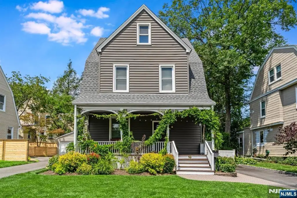 18 Gardiner Place, Montclair, NJ 07042 - #1