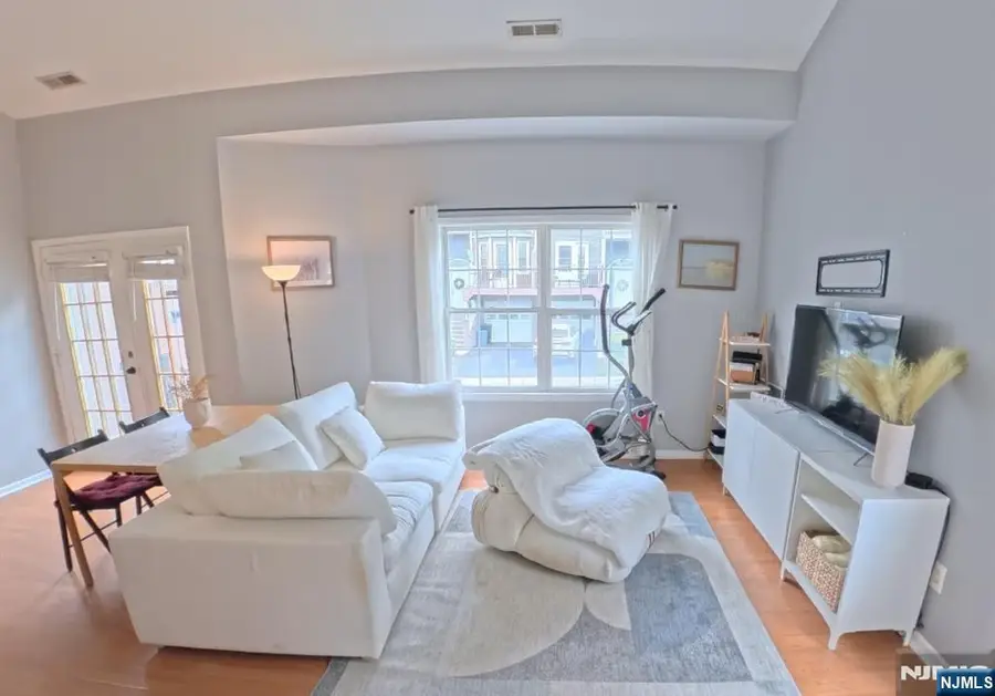 20 Midland Avenue H2, Kearny, NJ 07032 - #2