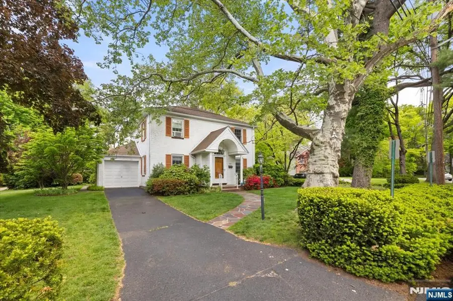 302 Howard Avenue, Fair Lawn, NJ 07410 - #2