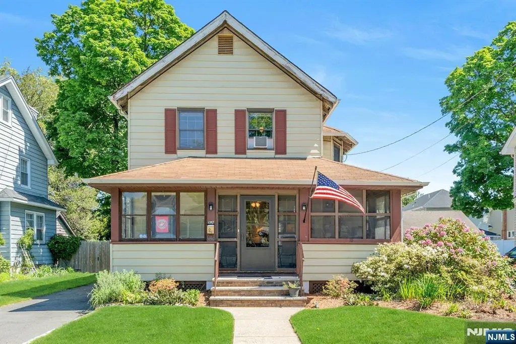 52 Terrace Avenue, Rochelle Park, NJ 07662 - #1