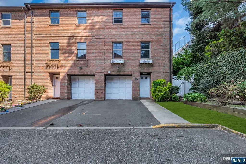 3661 Meadow Lane, North Bergen, NJ 07047 - #1