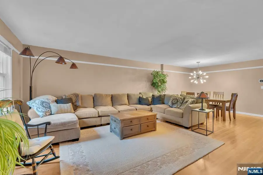 3661 Meadow Lane, North Bergen, NJ 07047 - #3