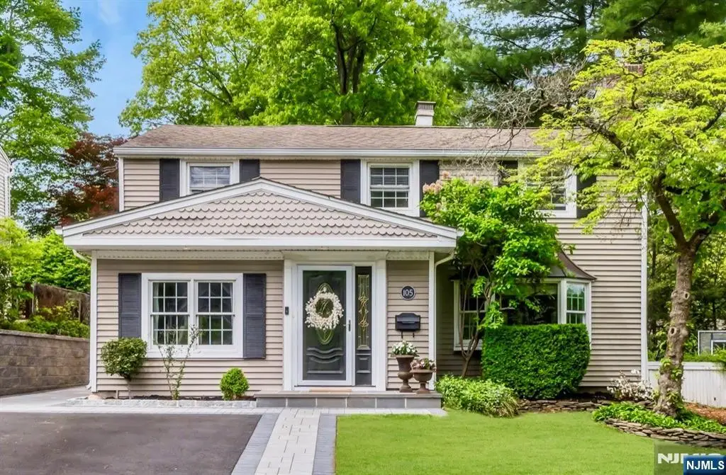 105 Bergen Avenue, Waldwick, NJ 07463 - #1