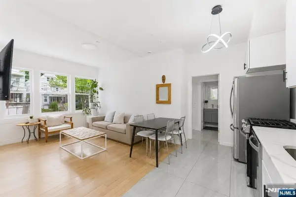 2249 John F Kennedy Boulevard, Jersey City, NJ 07304