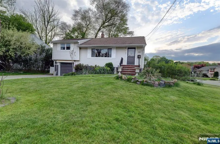 156 Little Falls Road, Cedar Grove, NJ 07009 - #2