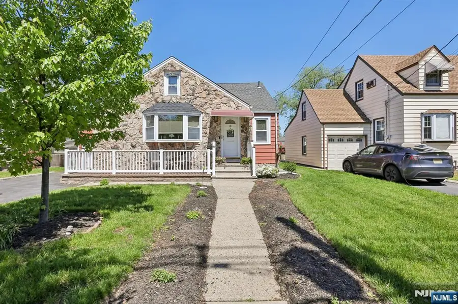16 Fairmount Avenue, Clifton, NJ 07011 - #2