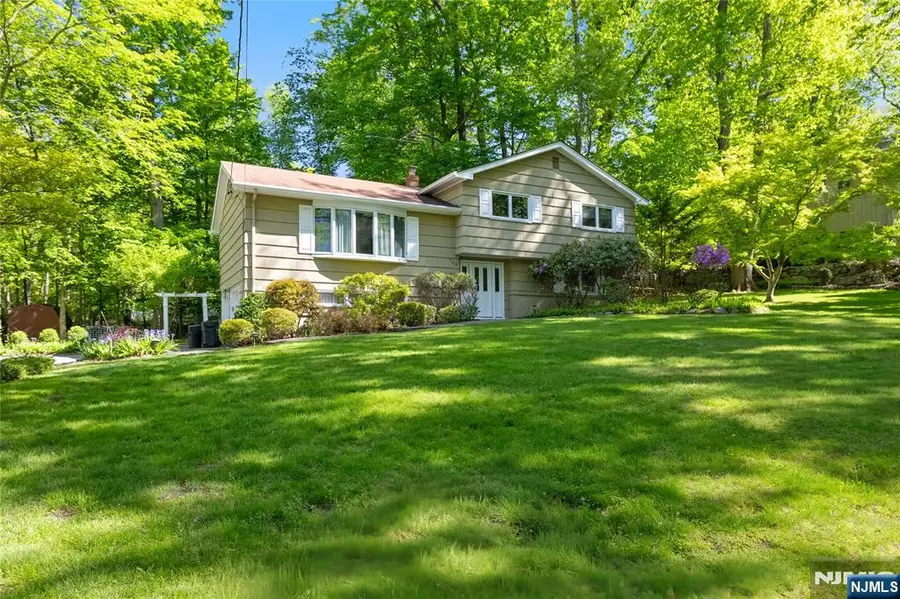 568 Stellman Road, River Vale, NJ 07675 - #2