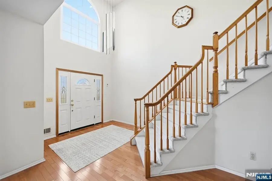 19 Colmart Way, Bridgewater, NJ 08807 - #2