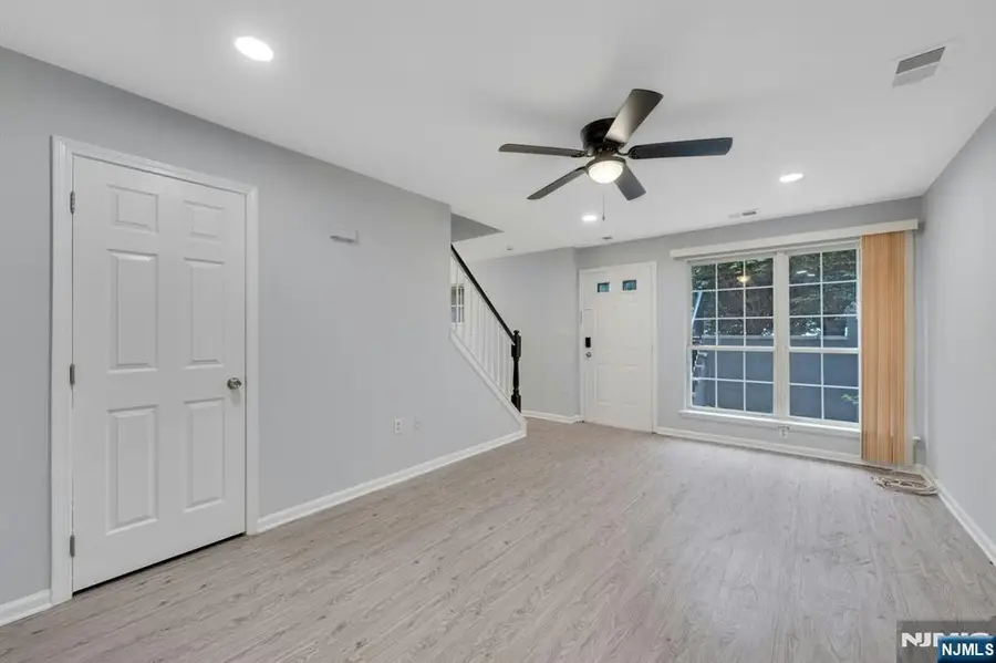 151 W Market Street 1415, Newark, NJ 07103 - #3