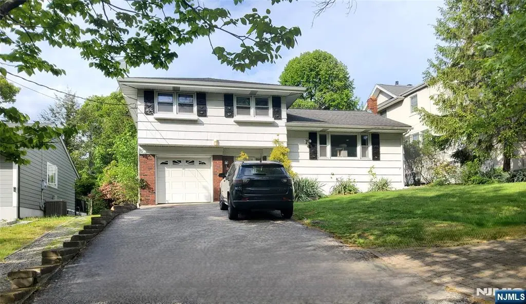 485 E Palisade Avenue, Englewood Cliffs, NJ 07632 - #1