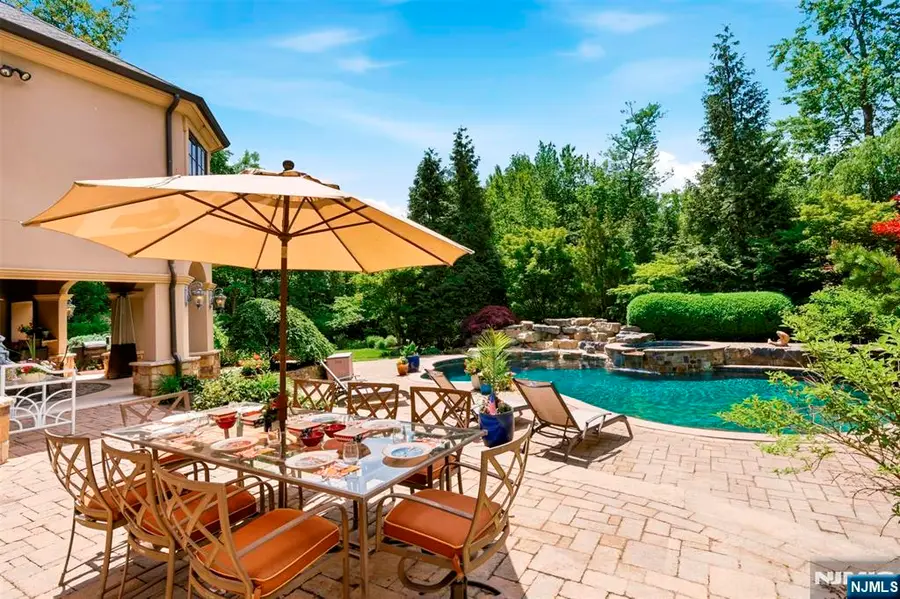 70 Oak Drive, Upper Saddle River, NJ 07458 - #3