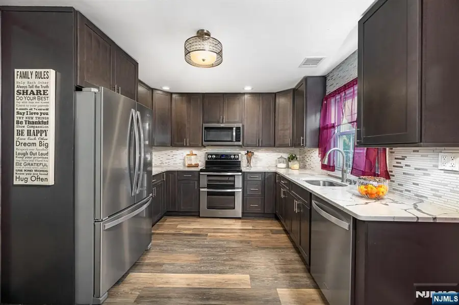 153 Howard Avenue, Rochelle Park, NJ 07662 - #3
