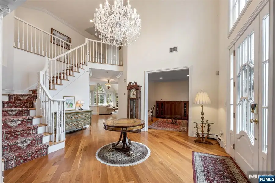 4 Hetzel Drive, Mahwah, NJ 07430 - #2
