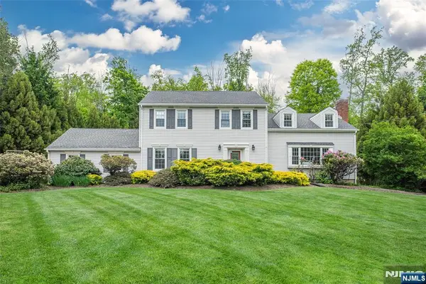 23 Pepperidge Road, Morris Township, NJ 07960