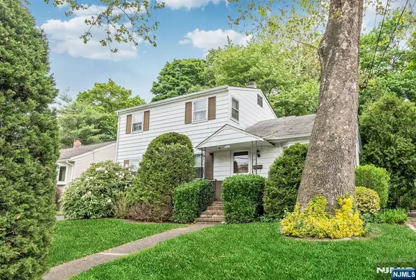 415 N 4th, Hawthorne, NJ 07506