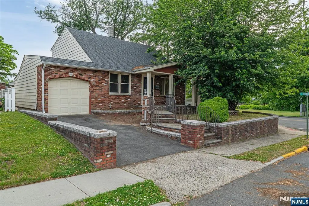 167 Bergen Avenue, North Arlington, NJ 07031 - #1