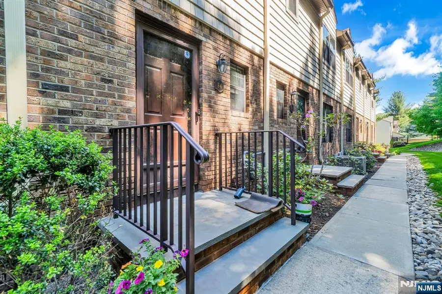 101 E Oak Street F6, Oakland, NJ 07436 - #3