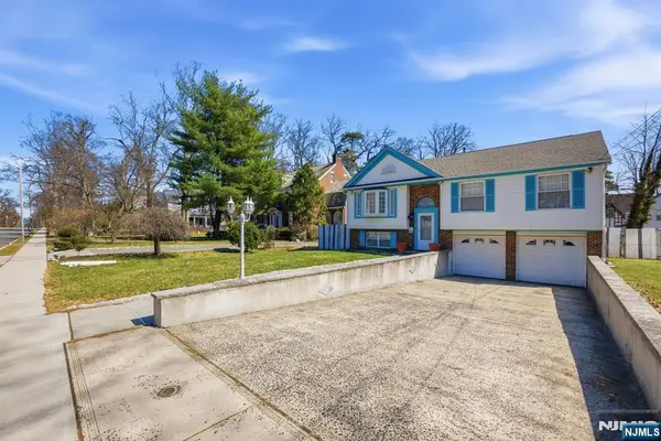 674 Berkeley Avenue, Orange, NJ 07050