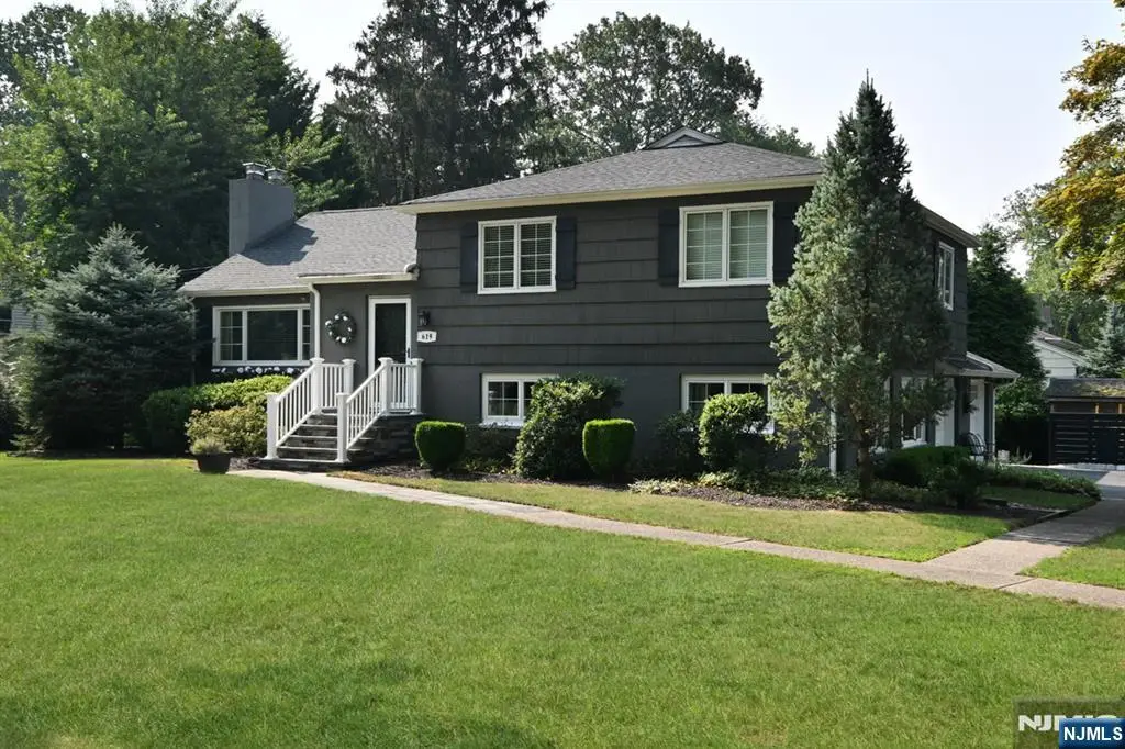 619 Montview Place, River Vale, NJ 07675 - #1