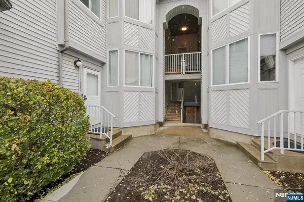 2902 Jesse Way 2902, Piscataway, NJ 08854