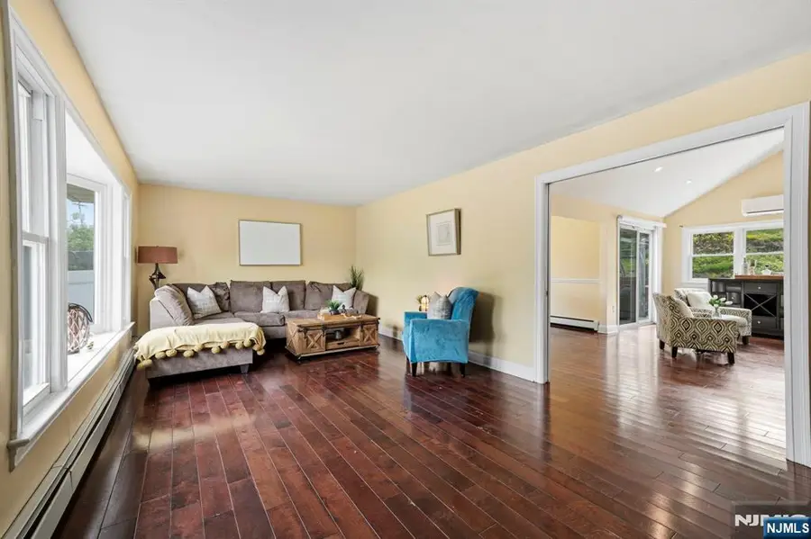 22 Federal Hill Road, Pompton Lakes, NJ 07442 - #3