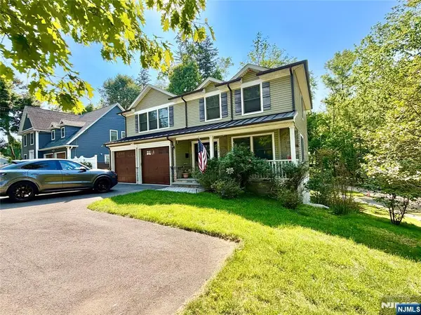 252 4th Avenue, Westwood, NJ 07675