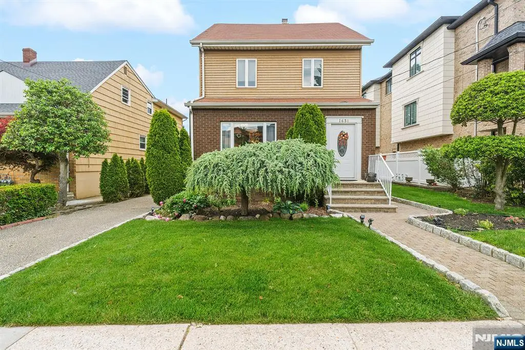 1631 Maple Street, Fort Lee, NJ 07024 - #1