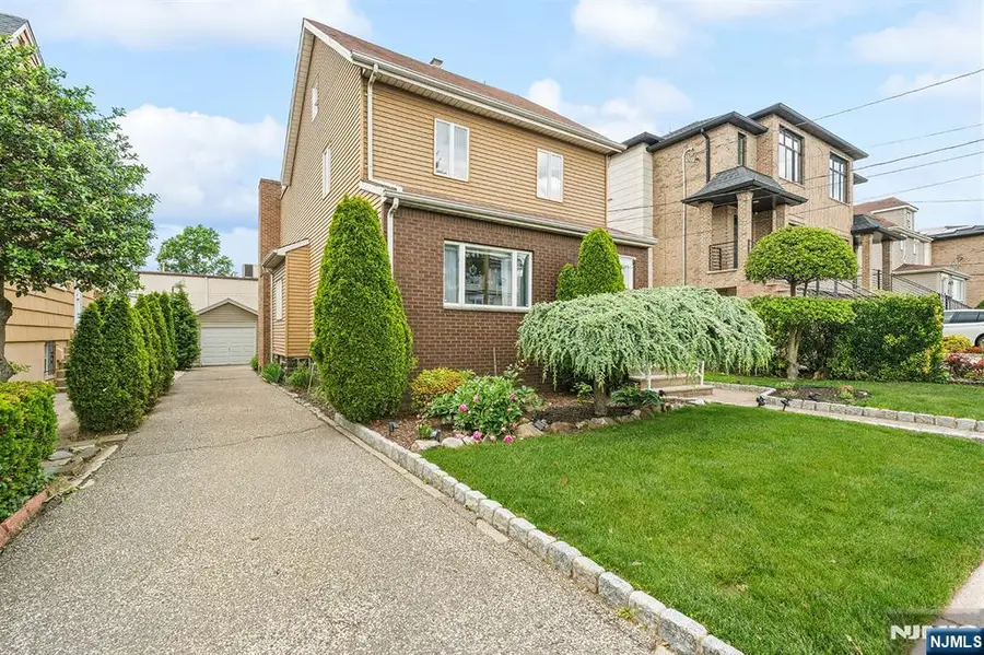 1631 Maple Street, Fort Lee, NJ 07024 - #2