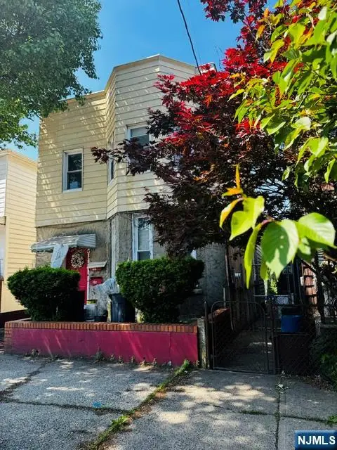 133 Pamrapo Avenue, Jersey City, NJ 07305 - #2