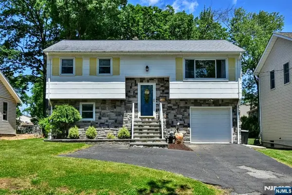 202 Lake Shore Drive, Par-troy Hills Twp., NJ 07034