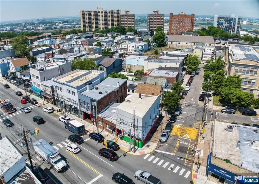 6245 Kennedy Boulevard, North Bergen, NJ 07047 - #3
