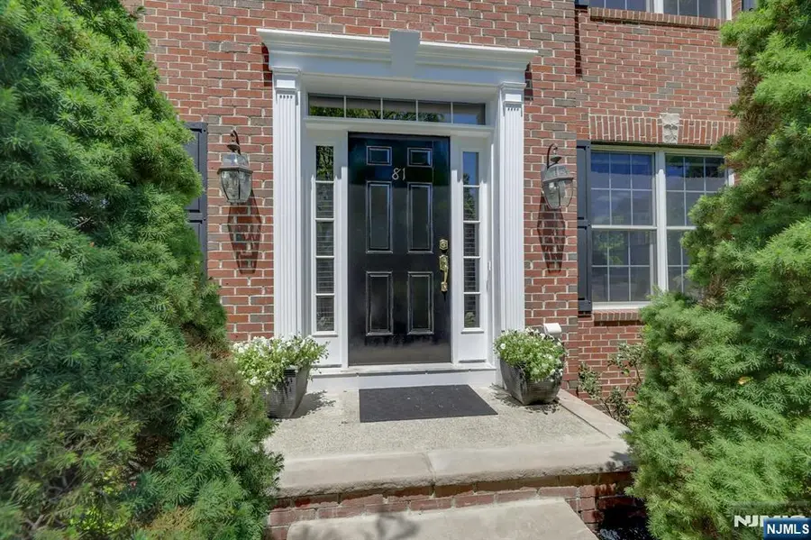 81 Lafayette Circle, Totowa, NJ 07512 - #3