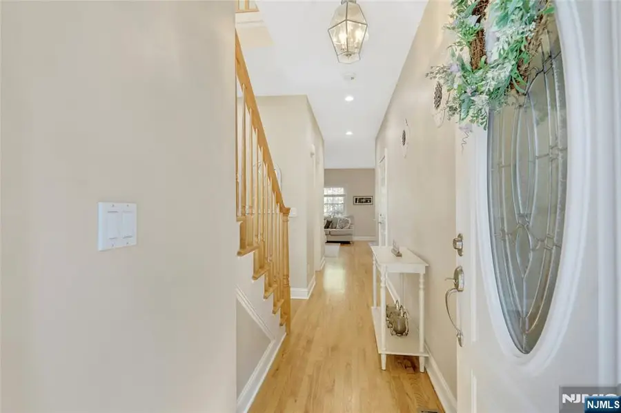 9 Franklin 9A, Montvale, NJ 07645 - #2