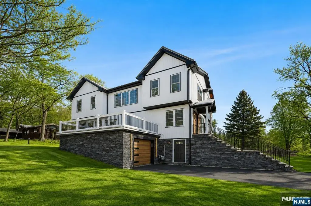 10 Old Rifle Camp Road, Woodland Park, NJ 07424 - #1